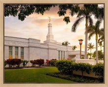 Load image into Gallery viewer, Kona Sunset Panorama
