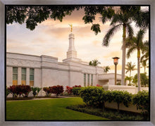 Load image into Gallery viewer, Kona Sunset Panorama
