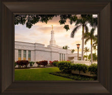 Load image into Gallery viewer, Kona Sunset Panorama
