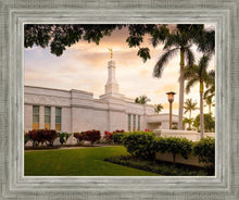 Load image into Gallery viewer, Kona Sunset Panorama

