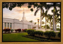 Load image into Gallery viewer, Kona Sunset Panorama
