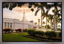 Load image into Gallery viewer, Kona Sunset Panorama
