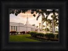 Load image into Gallery viewer, Kona Sunset Panorama

