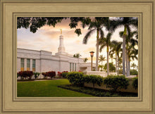 Load image into Gallery viewer, Kona Sunset Panorama
