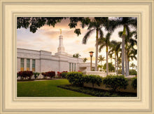Load image into Gallery viewer, Kona Sunset Panorama
