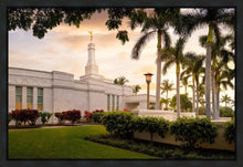Load image into Gallery viewer, Kona Sunset Panorama
