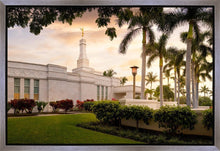 Load image into Gallery viewer, Kona Sunset Panorama
