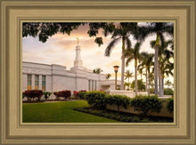 Load image into Gallery viewer, Kona Sunset Panorama
