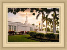 Load image into Gallery viewer, Kona Sunset Panorama
