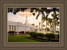 Load image into Gallery viewer, Kona Sunset Panorama
