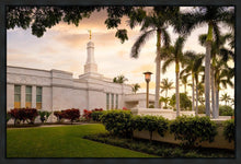 Load image into Gallery viewer, Kona Sunset Panorama
