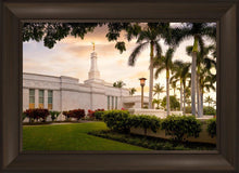 Load image into Gallery viewer, Kona Sunset Panorama
