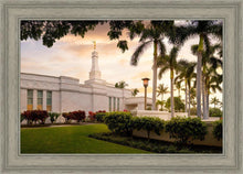 Load image into Gallery viewer, Kona Sunset Panorama
