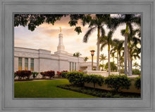 Load image into Gallery viewer, Kona Sunset Panorama
