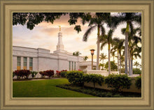 Load image into Gallery viewer, Kona Sunset Panorama
