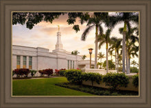 Load image into Gallery viewer, Kona Sunset Panorama
