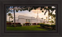 Load image into Gallery viewer, Kona Sunset Panorama
