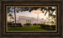 Load image into Gallery viewer, Kona Sunset Panorama
