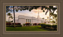 Load image into Gallery viewer, Kona Sunset Panorama

