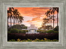 Load image into Gallery viewer, Laie Spread Thy Word
