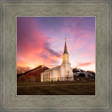 Load image into Gallery viewer, Star of All Valleys
