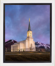 Load image into Gallery viewer, Star Valley Winter Refuge
