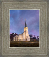 Load image into Gallery viewer, Star Valley Winter Refuge
