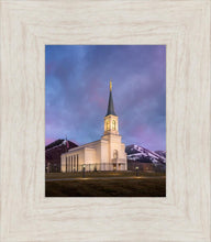 Load image into Gallery viewer, Star Valley Winter Refuge
