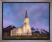 Load image into Gallery viewer, Star Valley Winter Refuge
