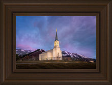 Load image into Gallery viewer, Star Valley Winter Refuge
