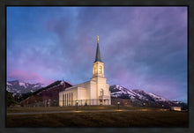 Load image into Gallery viewer, Star Valley Winter Refuge
