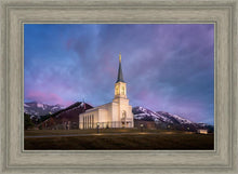 Load image into Gallery viewer, Star Valley Winter Refuge
