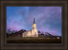 Load image into Gallery viewer, Star Valley Winter Refuge
