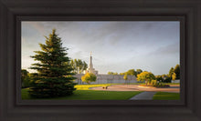 Load image into Gallery viewer, Bismarck Golden Glow
