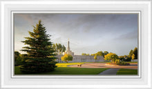 Load image into Gallery viewer, Bismarck Golden Glow

