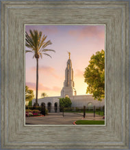 Load image into Gallery viewer, Redlands Eventide
