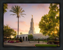 Load image into Gallery viewer, Redlands Eventide
