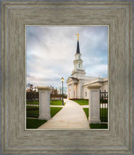 Load image into Gallery viewer, Hartford Pathway
