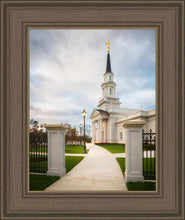 Load image into Gallery viewer, Hartford Pathway
