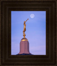 Load image into Gallery viewer, Tucson Trumpet Moon
