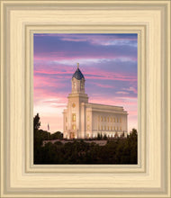 Load image into Gallery viewer, Cedar City Daybreak
