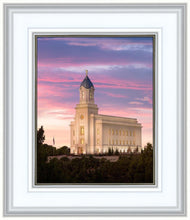 Load image into Gallery viewer, Cedar City Daybreak
