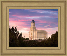 Load image into Gallery viewer, Cedar City Daybreak
