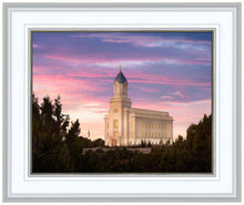 Load image into Gallery viewer, Cedar City Daybreak
