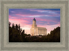 Load image into Gallery viewer, Cedar City Daybreak
