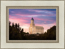 Load image into Gallery viewer, Cedar City Daybreak
