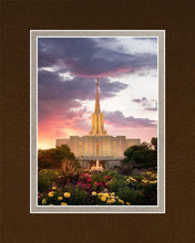 Load image into Gallery viewer, Jordan River Flowers
