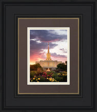 Load image into Gallery viewer, Jordan River Flowers
