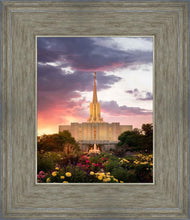 Load image into Gallery viewer, Jordan River Flowers

