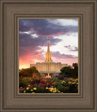 Load image into Gallery viewer, Jordan River Flowers
